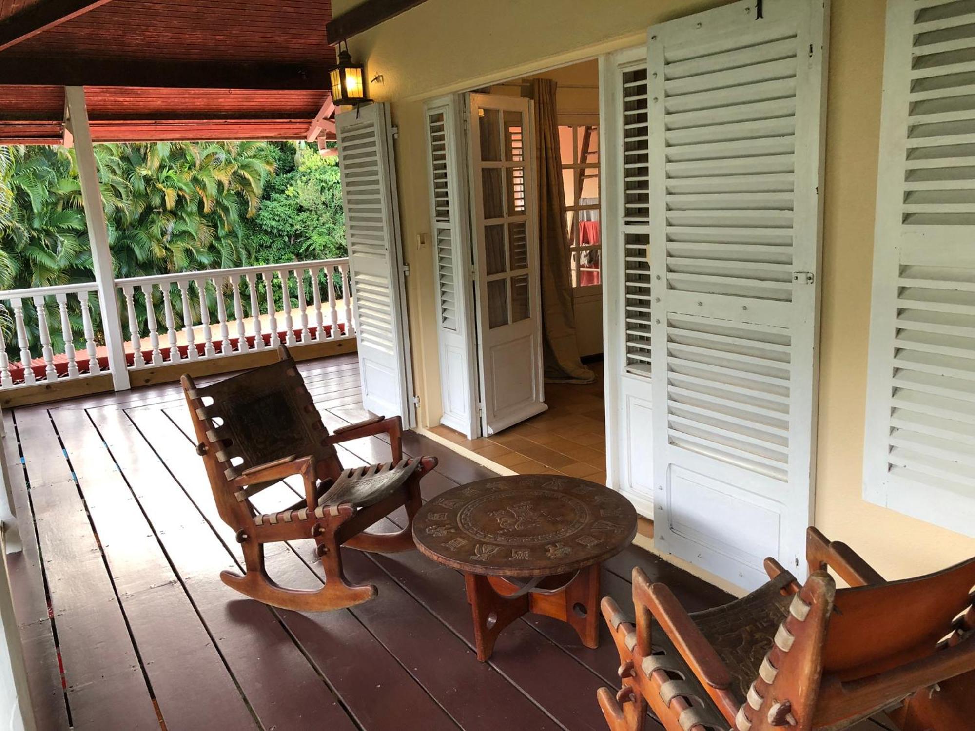 Between Us : Chambres D'Hotes A Saint Joseph Exterior foto